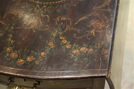 A George III painted mahogany butterfly wing Pembroke table, extended W.3ft 7in.